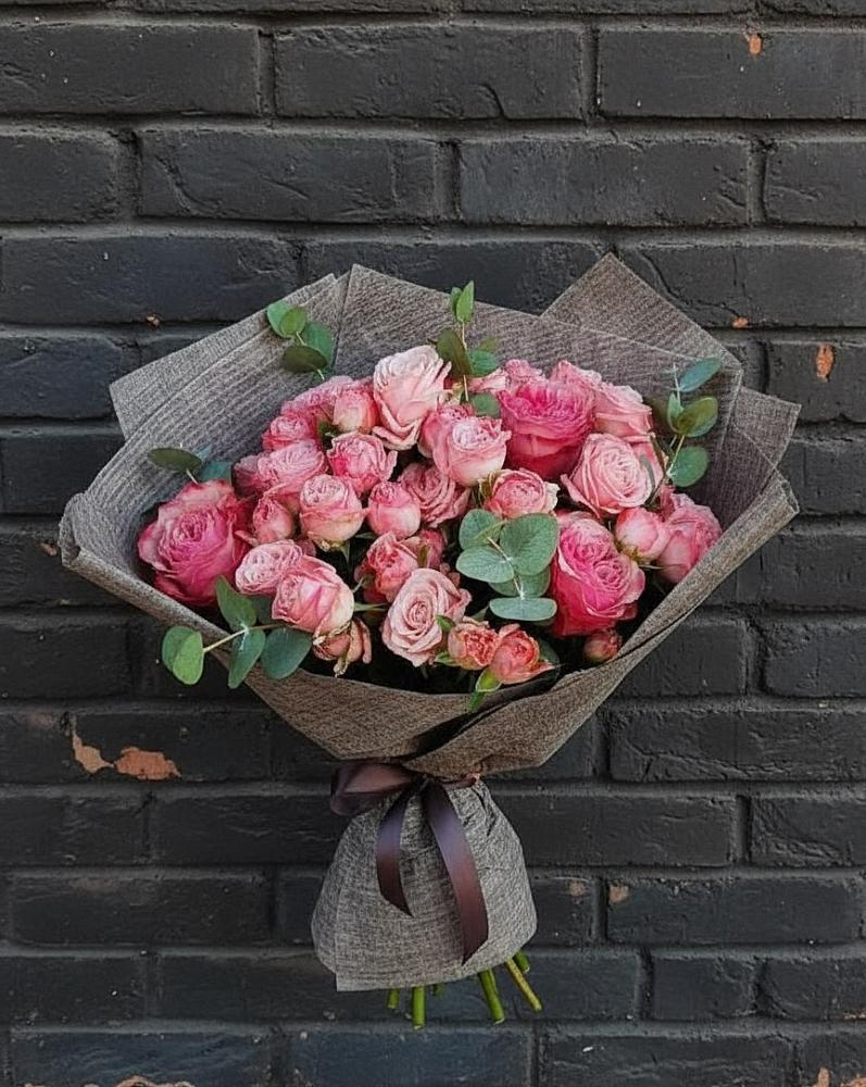 Букет розы в пальмах в Наурской Букет цветов из: Розы в Наурской