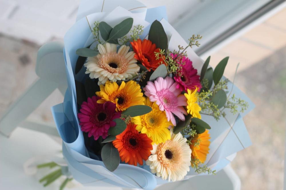 Букет мини герберы в Наурской Букет цветов из: Герберы в Наурской