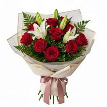 Букет высокая поэзия в Наурской Букет цветов из:  Лилии и Розы в Наурской