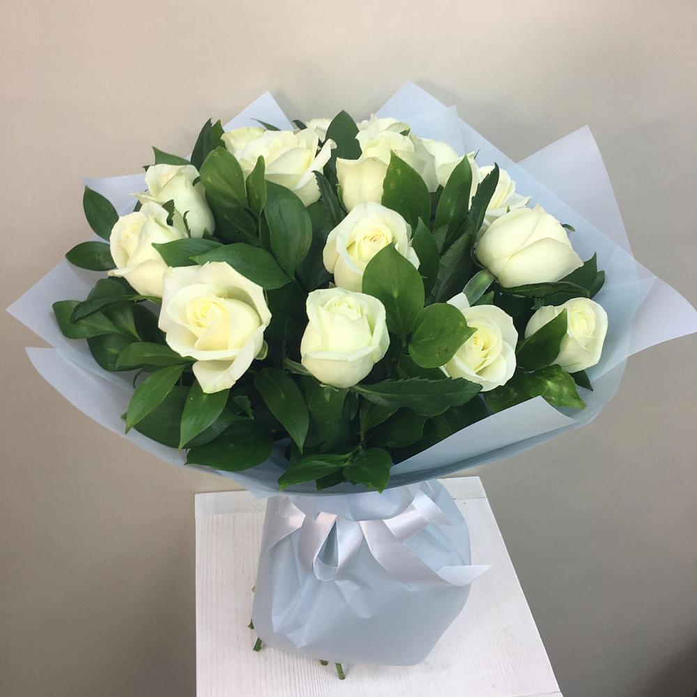 15 Белых роз Проуд в Наурской Букет 15 Белых роз Проуд в Наурской