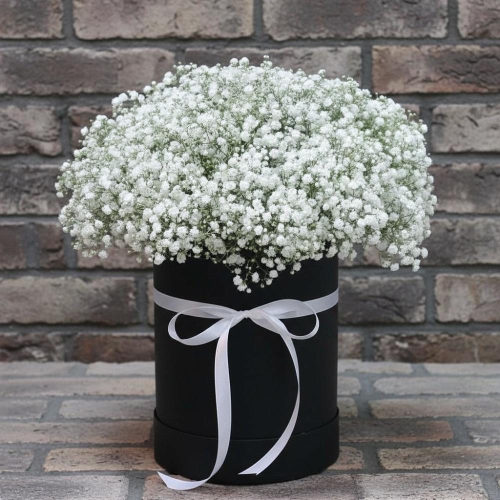 Композиция коробка гипсофил в Наурской Цветочная композиция из Гипсофила в шляпной коробке в Наурской