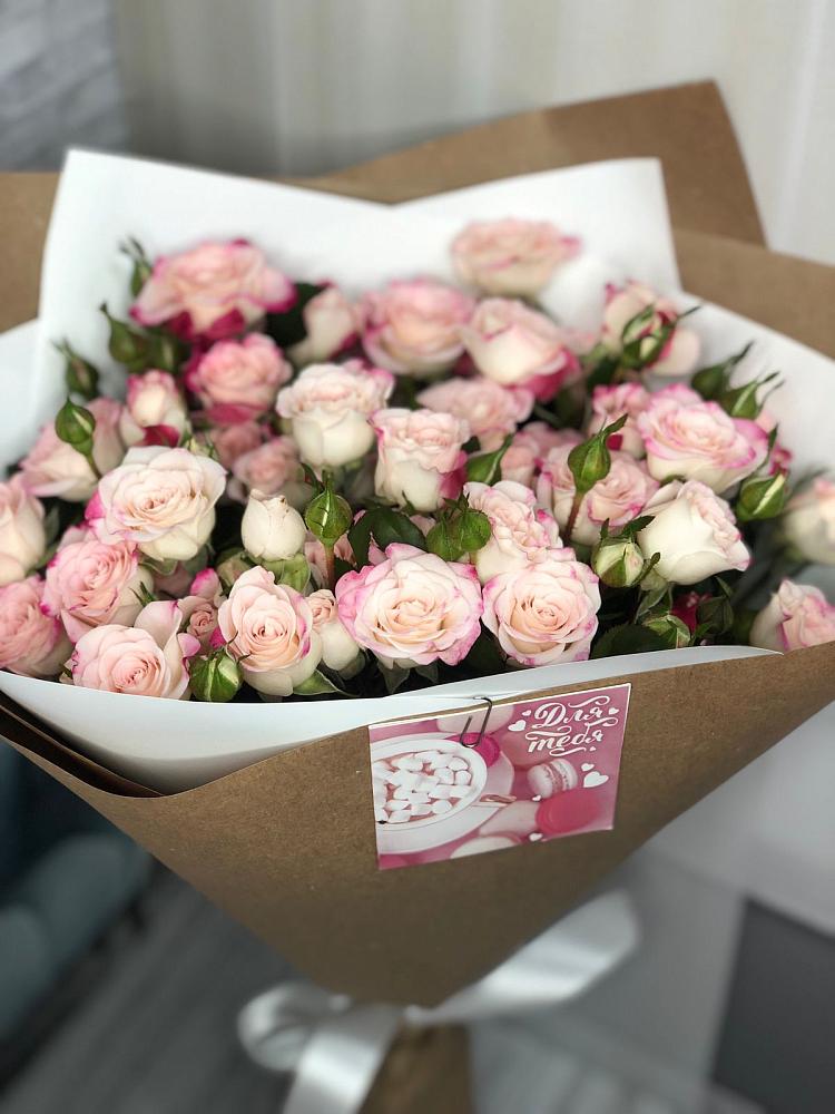 Букет теплый ветер в Наурской Букет цветов из: Розы в Наурской