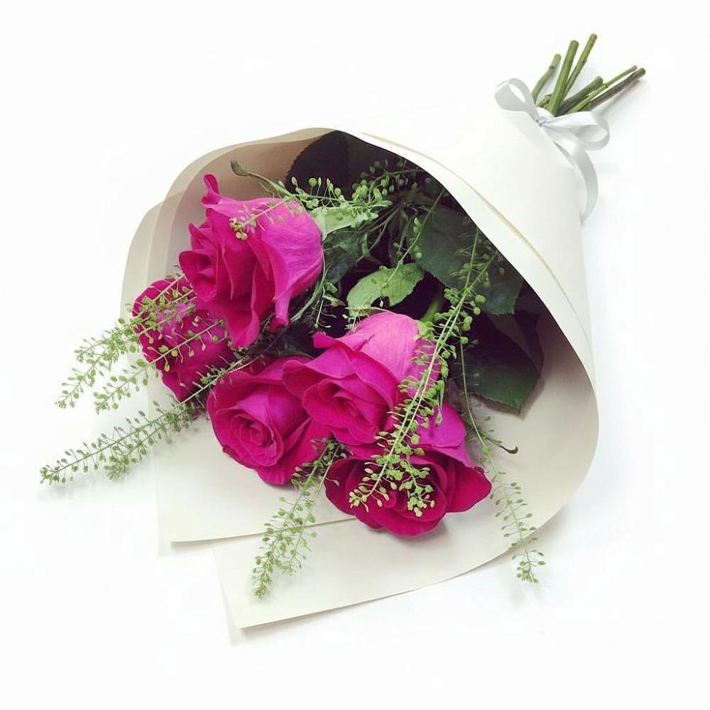 Букет ярко-розовый в Наурской Букет цветов из: Розы в Наурской