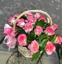 Цветочная композиция из Розы в корзине #REPLACE_PRED# Наурской