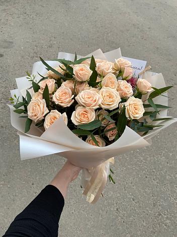 Букет Кремовые розы Латте в Наурской