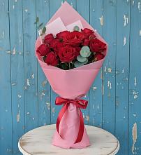 Букет красный бархат в Наурской Букет цветов из:  Розы в Наурской