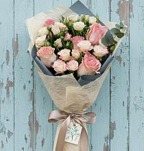 Букет нежный и розовый #REPLACE_PRED# Наурской Букет цветов из:  Розы #REPLACE_PRED# Наурской