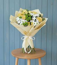 Букет Луч солнца в Наурской Букет цветов из:  Хризантемы и Розы в Наурской