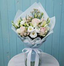 Букет очаровательный аромат #REPLACE_PRED# Наурской Букет цветов из:  Розы и Лизиантусы #REPLACE_PRED# Наурской