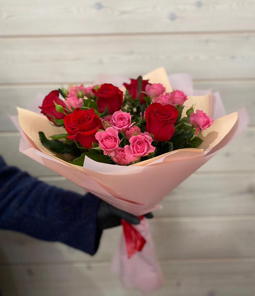 Букет тайны любви в Наурской Букет цветов из: Розы в Наурской