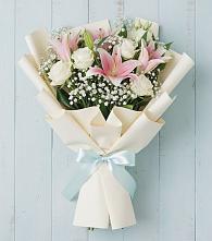 Букет цветов из:  Лилии в Наурской